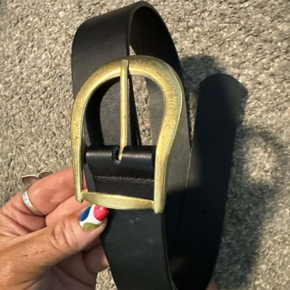 Unbranded Black Leather Belt Size 36 Gold Buckle